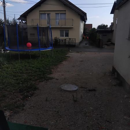 ZadvorskoMarina Gloria公寓 外观 照片